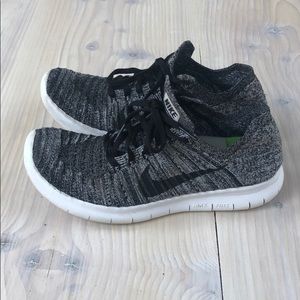 Nike Free RN flyknit